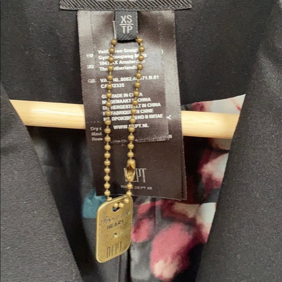 DEPT high quality blazer - Picture 2 of 8